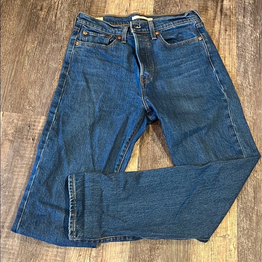 Levi’s Wedgie Jeans